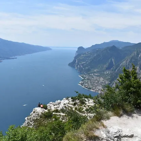 Hotel La Fiorita Limone sul Garda