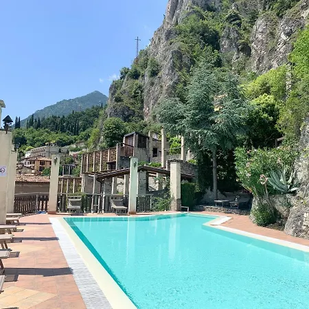 Hotel Castell - Montagnoli Group Limone sul Garda