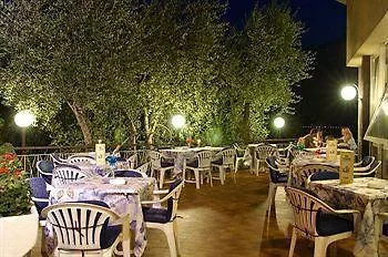 Garden 3*