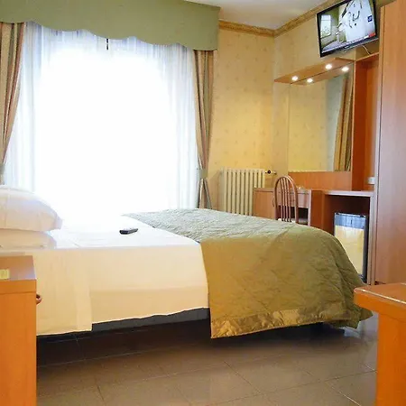 Hotel Sole - Limone