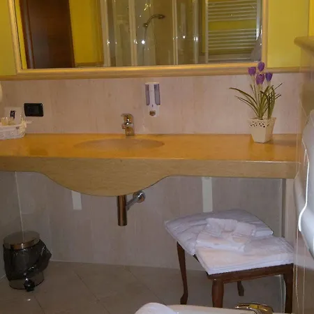 Hotel Ristorante Montebaldo Limone sul Garda
