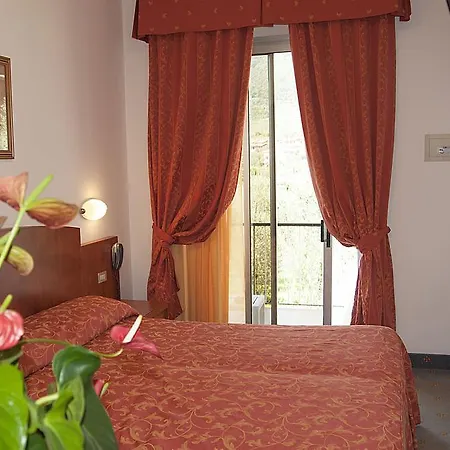 Garden Hotel