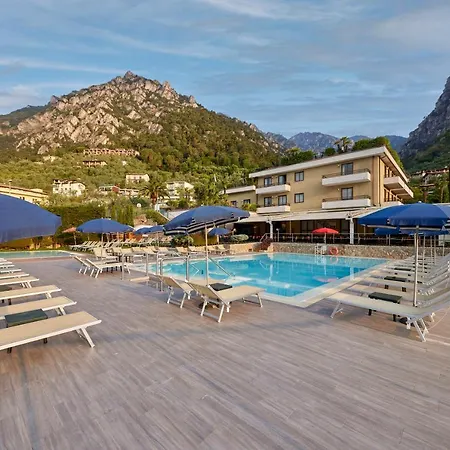 Hotel Royal Village