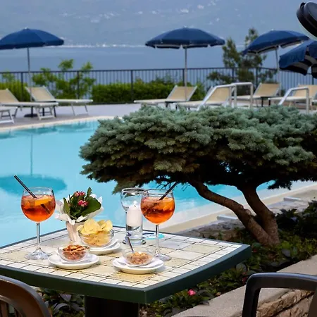 Royal Village Limone sul Garda