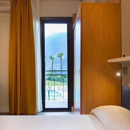 Hotel Royal Village