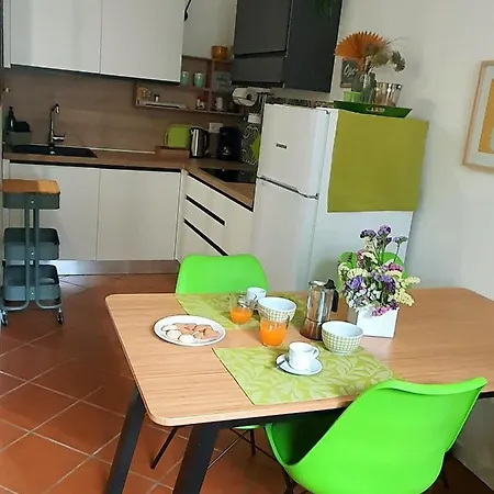 Nelson Apartment