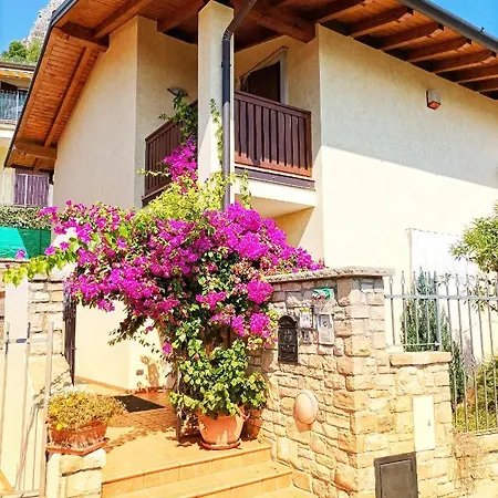 Fior Di Loto Villa *