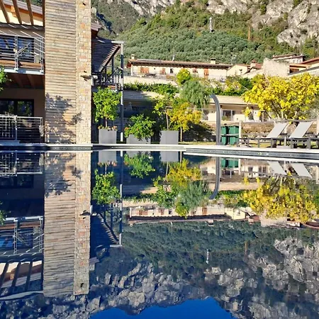 Aparthotel Sibenbras Natural Limone sul Garda