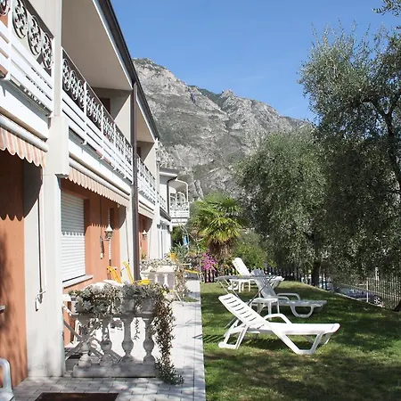 Riviera Panoramic Limone sul Garda