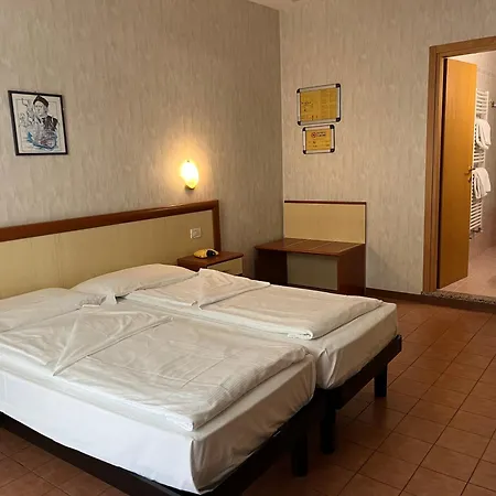 Florida Hotel