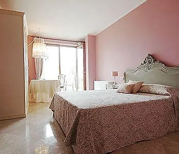 Elite Guest house 3*