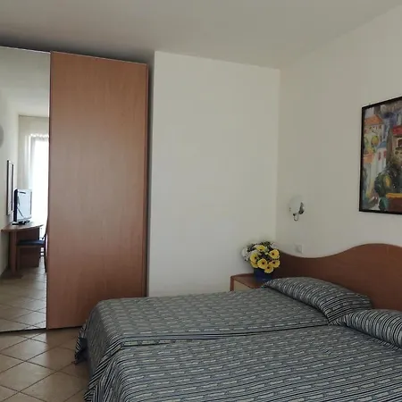 Ilma Garda 4*