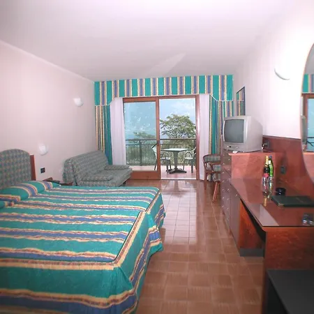 Ilma Garda 4*