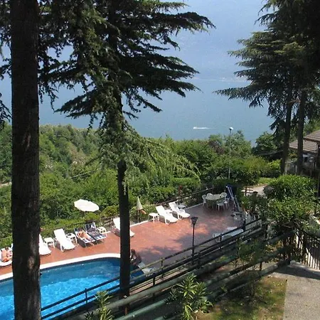 Apto. Oasi Hotel 3*