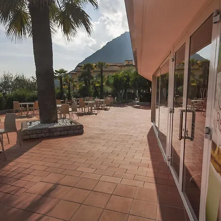 Royal Village Hotel 4*