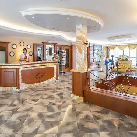Eala My Lakeside Dream - Adults Friendly Hotel