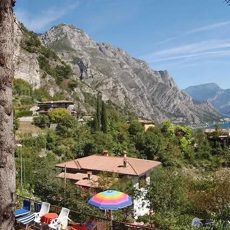 Oasi Apartamento Limone sul Garda