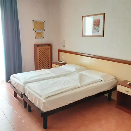 Hotel Florida 3*
