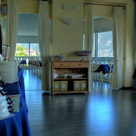 Hotel Romantica 3*