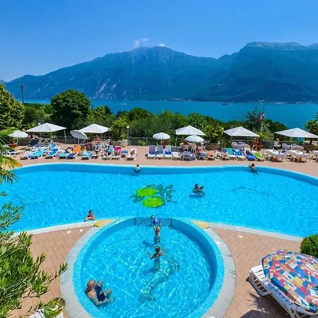 Campsite Park Garda 4*