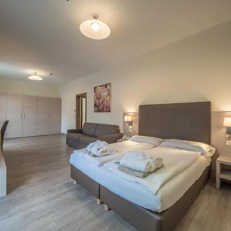 Hotel Capo Reamol 4*