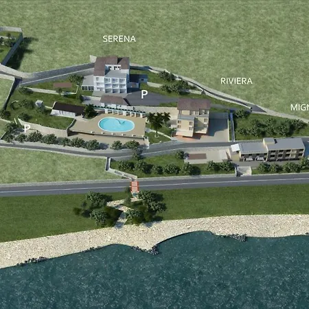 Riviera Hotel 3*