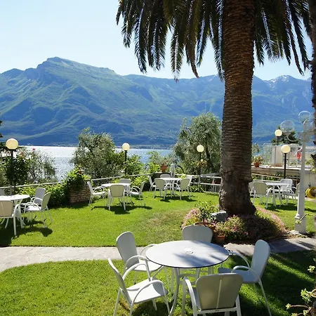 Hotel Riviera Limone sul Garda