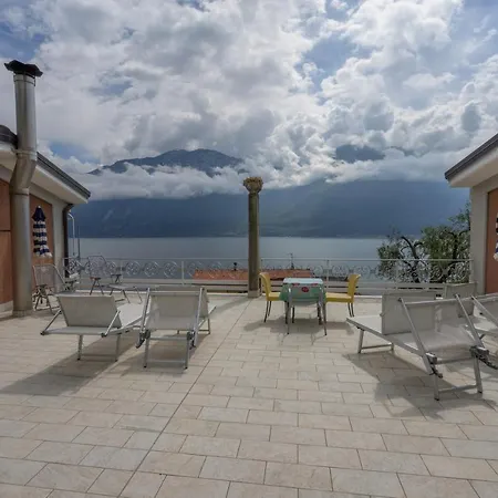 Riviera Panoramic